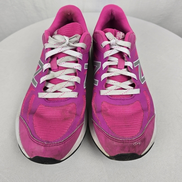 New Balance Pink Athletic Running Shoes Sz 5.5 - Picture 2 of 8